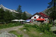 25 In Alpe Ventina al Rif. Gerli-Porrro (1965 m) 